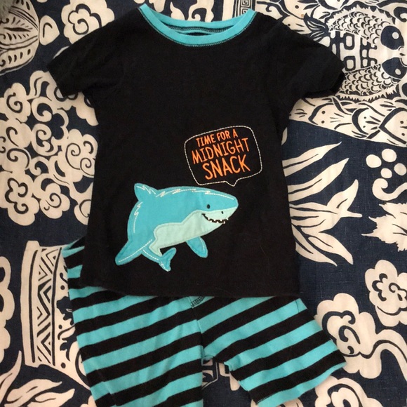 Carter’s 3T pajama set. Gently worn - Picture 7 of 8